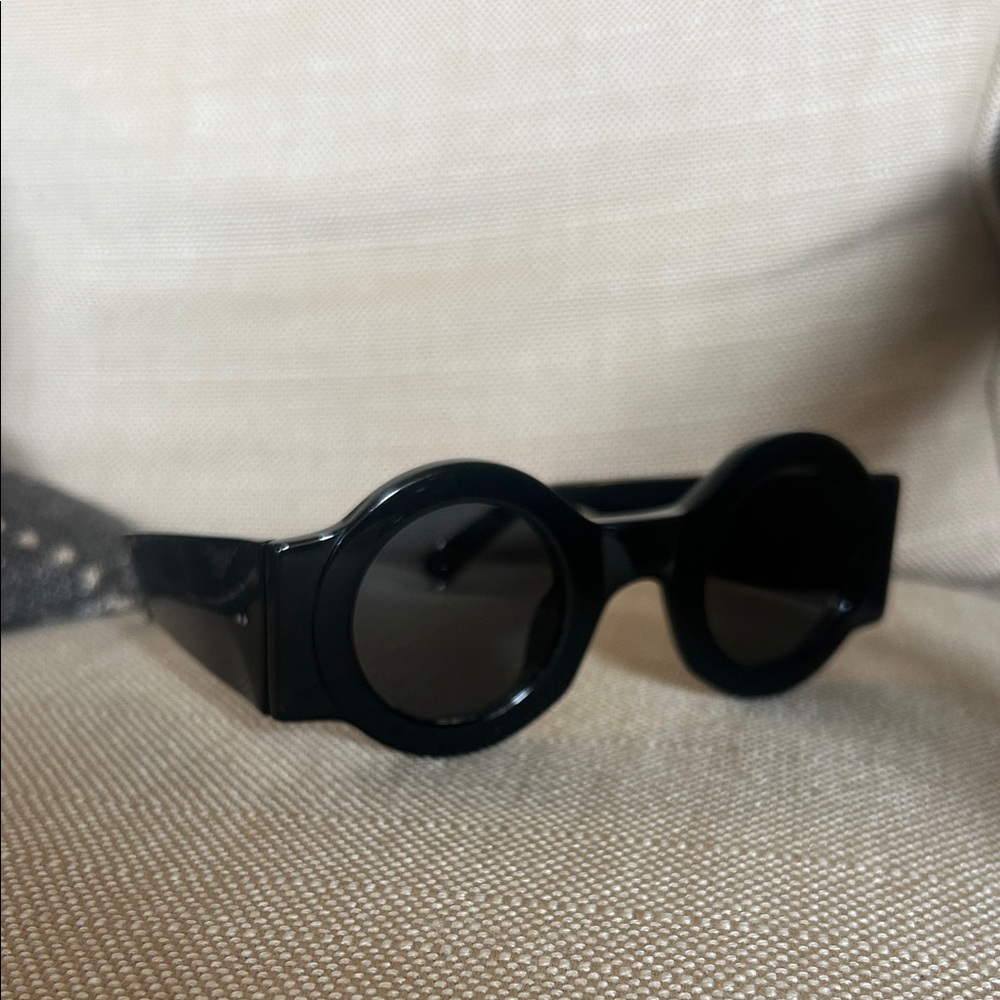 Rare Dries Van Noten Linda Farrow Sunglasses. Black.